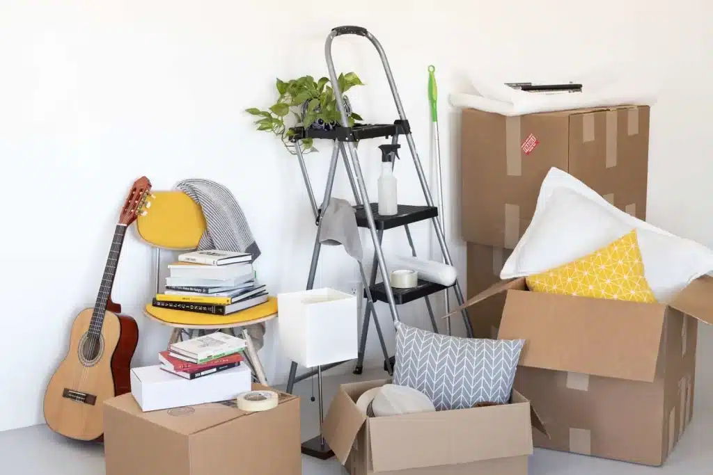 How to Pack for Movers: The Best Way to Pack Boxes for Moving