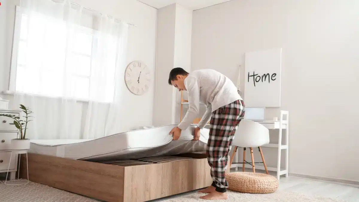 How to Pack a Mattress for Moving?